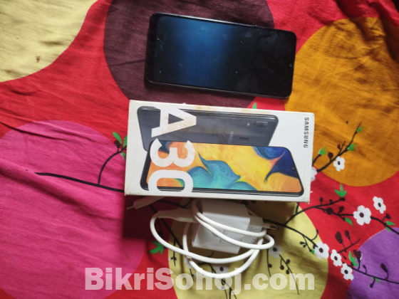 Samsung Galaxy A30